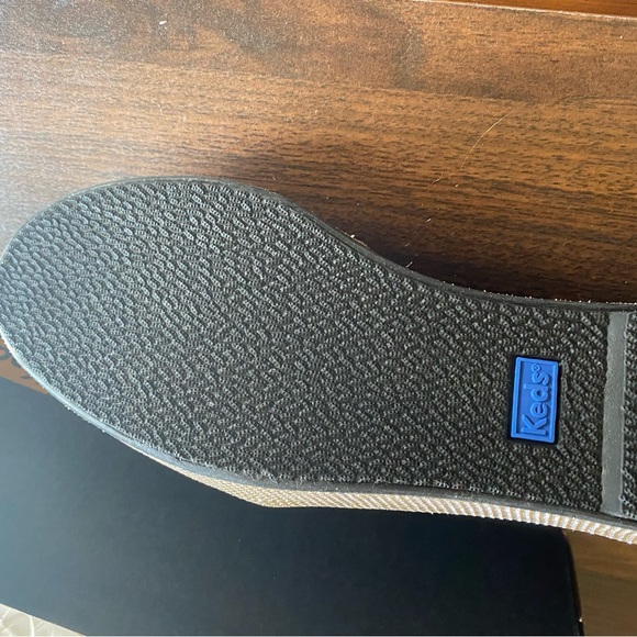 Keds black and gold slip on - Picture 4 of 5